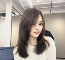 -慕名造型
