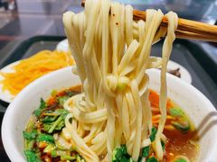 荞麦棱-东方宫中国兰州牛肉拉面(厦门旗舰店)