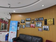 -雅悦齿科(顾村公园店)