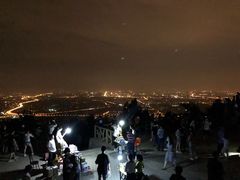 -鬼笑石后山停车场