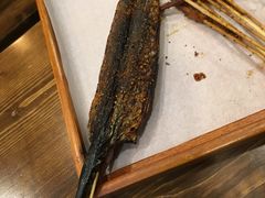 烤秋刀鱼-烤官达人·徐州鲜羊肉串(江宁店)