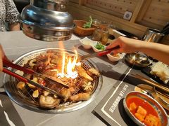 -艺林烤肉城(光明店)