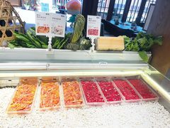 -菌自由丨野生菌火锅特色庭院餐厅(丽江古城店)