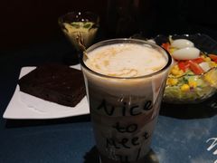 芋泥稞稞奶茶-吱咖啡西式简餐