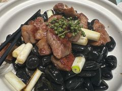 -老船夫婚宴婚庆会馆(延吉路店)