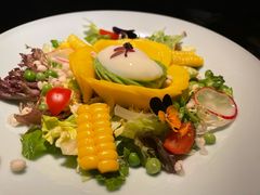 牛油果温泉蛋沙拉-山葵家·创意料理(万象汇店)