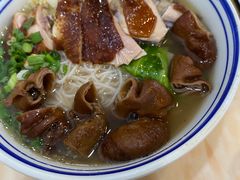 -香辉食馆(新兴路店)