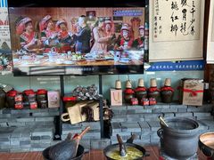 -映象潇湘·小瑶村·民族特色餐厅(植物园店)