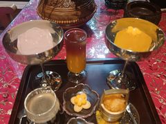 -月亮眼花园餐厅书吧酒吧