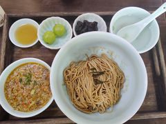 -蟹上黄·蟹黄面·江南糖水(人民广场店)