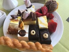 -安徽饭店·白鹭阁自助餐厅(梅山路店)