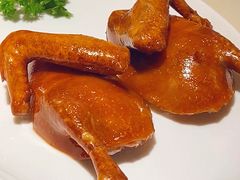 玻璃脆皮乳鸽-利苑酒家(金宝店)