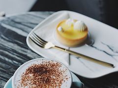 -UNI UNI(环亚凯瑟琳店)