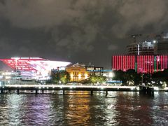 -黄浦江游览十六铺3号码头网红自助餐