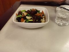 -嘉丰湘菜馆(芳群园店)