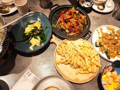 -耶里夏丽·丝路国际新疆菜·清真食品(徐汇南丹东路臻选店)