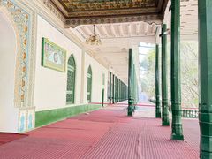 -艾提尕尔清真寺