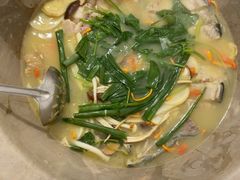 -姚记抚仙湖石锅鱼庄