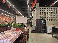 -洪霞餐馆·川菜·鲜货现炒(两江春城店)