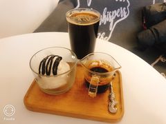 流浪地球-倦勤咖啡(中山南路店)