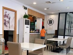 -新发记港式茶餐厅(黄浦店)