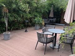 -秋果酒店(北京中日友好医院和平里地铁站店)