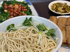 -十二忠手拉面(五福店)