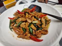 -蔼若春.传承三十年云南菜(金碧公园店)