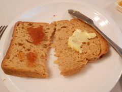 全麦面包-成桂西餐厅·42年的味道(五大道疙瘩楼店)