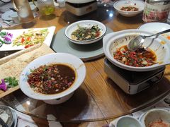 -黄泥岗·地道湖北菜(奥特莱斯店)