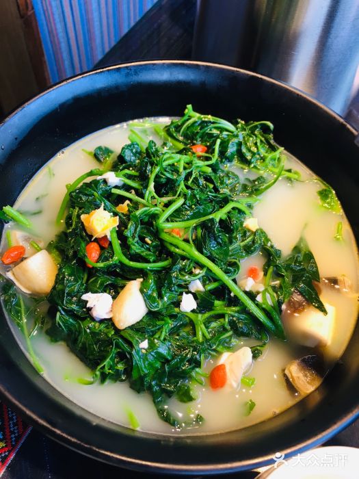 甘家界牌柠檬鸭(青山店)图片