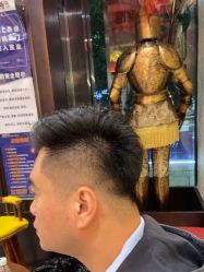 -东方先生国潮男士理发馆