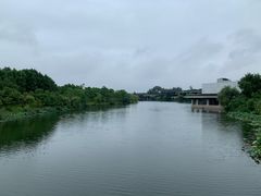 -上海怡沁园度假酒店