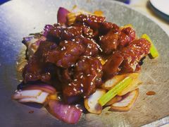 蒜香蜜汁排骨-绿茶餐厅(光谷世界城步行街店)