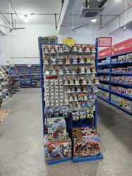 -逝水玩具折扣店