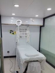 -苗医生专业祛痘·皮肤管理