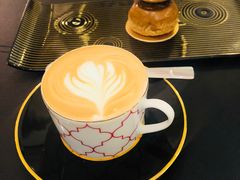 -Salon de The de Joel Robuchon(外滩18号店)
