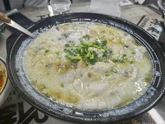 -新安江奶酸菜鱼(总店)