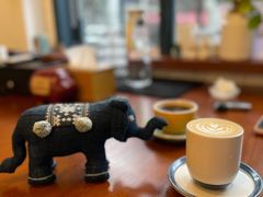 -Be Lived Cafe比例咖啡(摩天轮店)