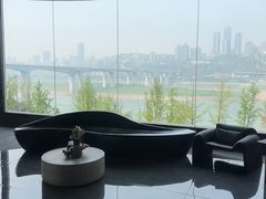 -Yolo私汤温泉设计师酒店(重庆南滨路店)