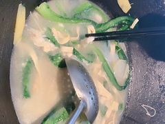 -陈大锅·岳阳鱼馆·地道岳阳菜(美食街店)