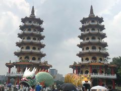 -龙虎塔
