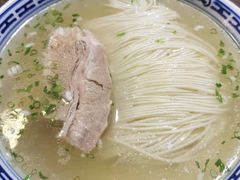 枫镇大肉面肉13面17-同得兴 Since·1995 传统苏式面馆(嘉馀坊店)