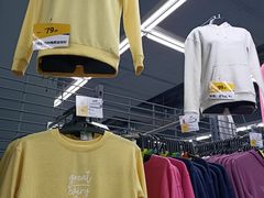 -迪卡侬(高新万达店)