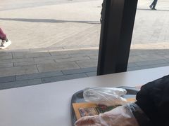 -麦当劳(杭州三花国际店)