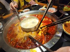 -王婆乔鲜鱼自助火锅(蜀汉路店)