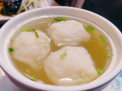花枝丸汤-台南擔仔面·卤肉饭(老虹井路店)