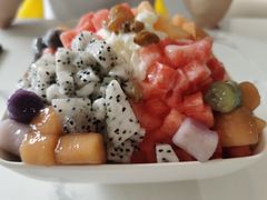 彩虹牛奶绵绵冰-杨小贤芒果绵绵冰(南门口店)