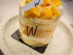-W COLLECTIVE  DESSERT SHOP
