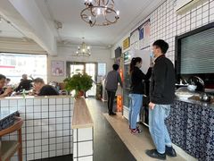 大堂-八两八金·莱芜特色炒鸡(市南漳浦路店)